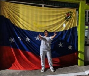 CON MUCHA ALEGRIA Y CARAVANA: ASÍ FUE EL RECIBIMIENTO DE ADA ANCIANI EN EL CRUCE DE CARACHE